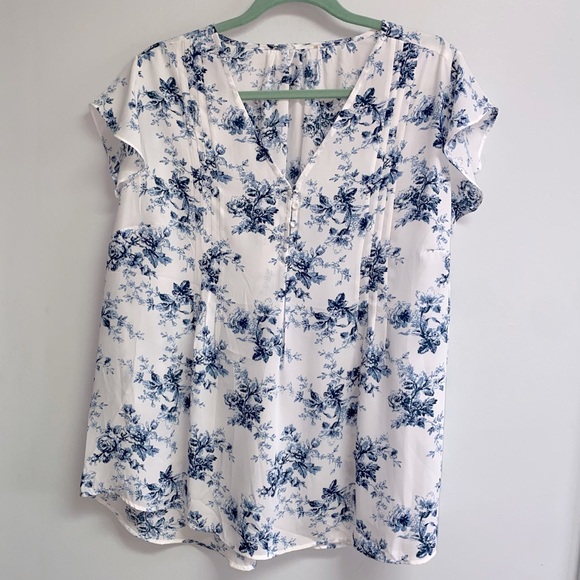 WOMENS FLUTTER SLEEVE TOP - 1X - Picture 5 of 10